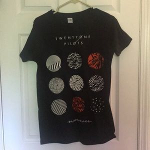 Twenty One Pilots Tee